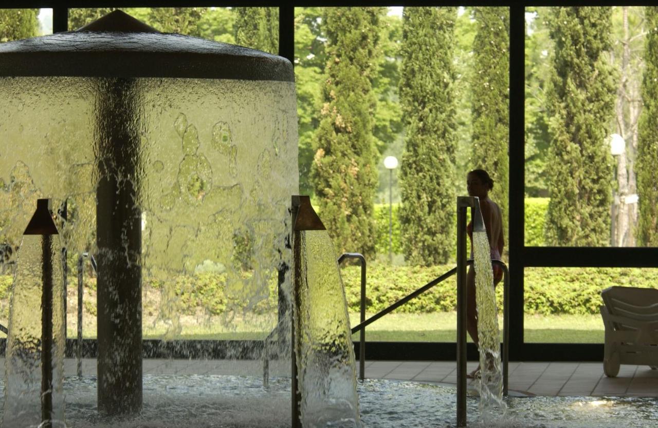 Grand Hotel Terme ريولو تيرمي المظهر الخارجي الصورة